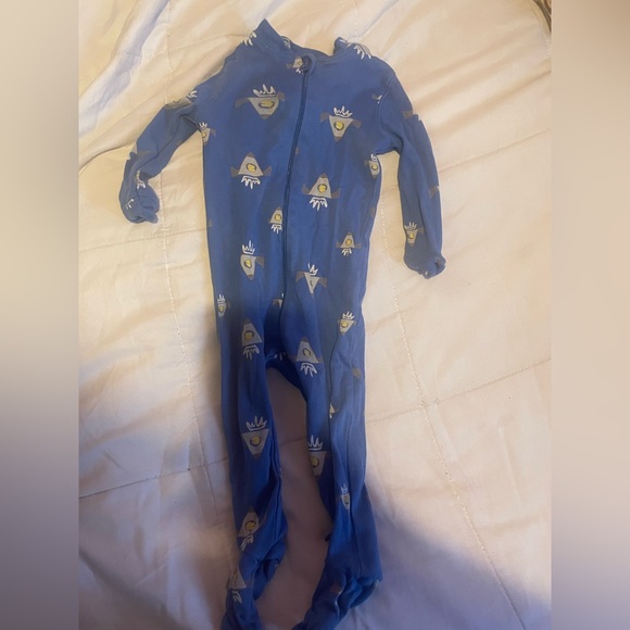 Baby onesie 9-12 - Picture 1 of 2